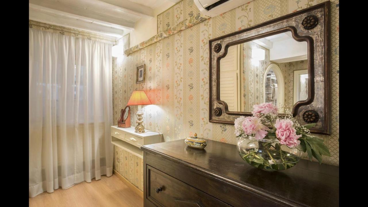 Trevinestrome - Exclusive Trevi Fountain View Apartment 외부 사진