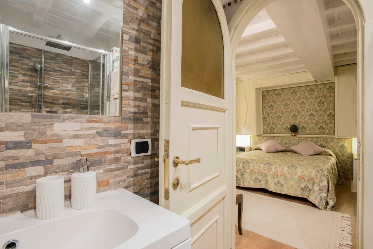 Trevinestrome - Exclusive Trevi Fountain View Apartment 외부 사진
