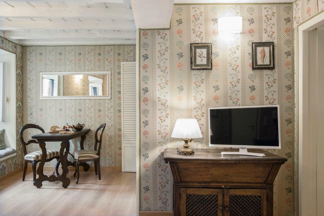Trevinestrome - Exclusive Trevi Fountain View Apartment 외부 사진