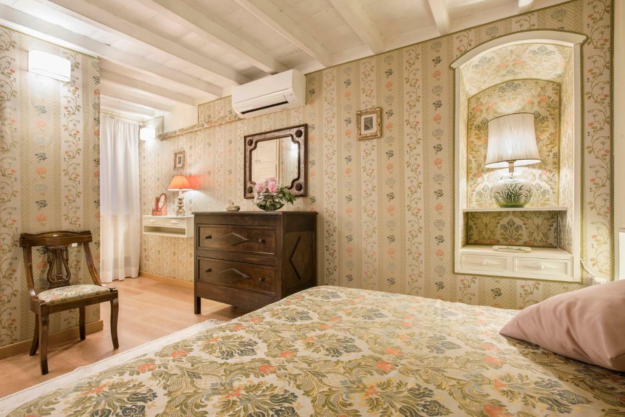 Trevinestrome - Exclusive Trevi Fountain View Apartment 외부 사진
